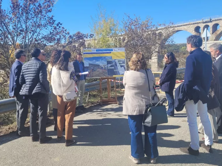 261027 Visita del Consejo al embalse de Fuentes Claras